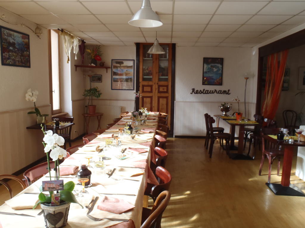 Hotel Restaurant De L'Ile Jumeaux Esterno foto