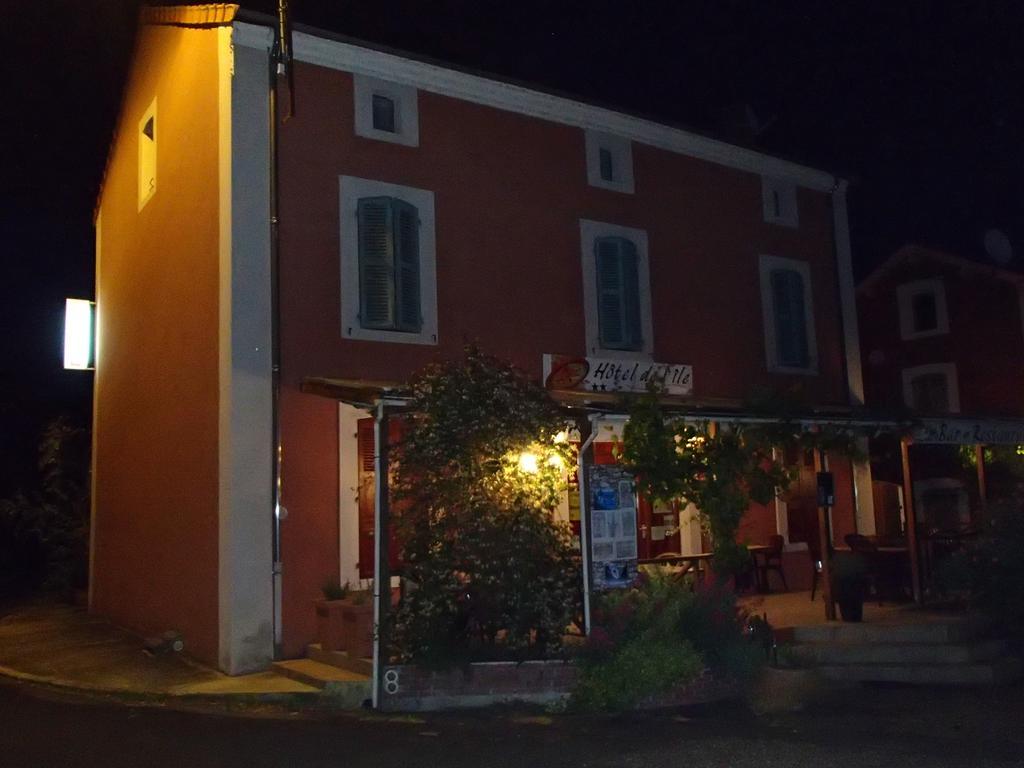 Hotel Restaurant De L'Ile Jumeaux Esterno foto
